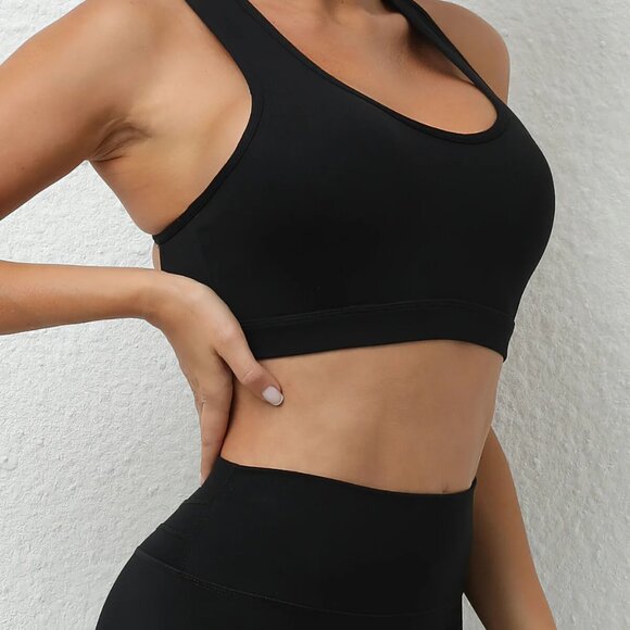 Jasmine Sports Bra - Picture 2 of 4